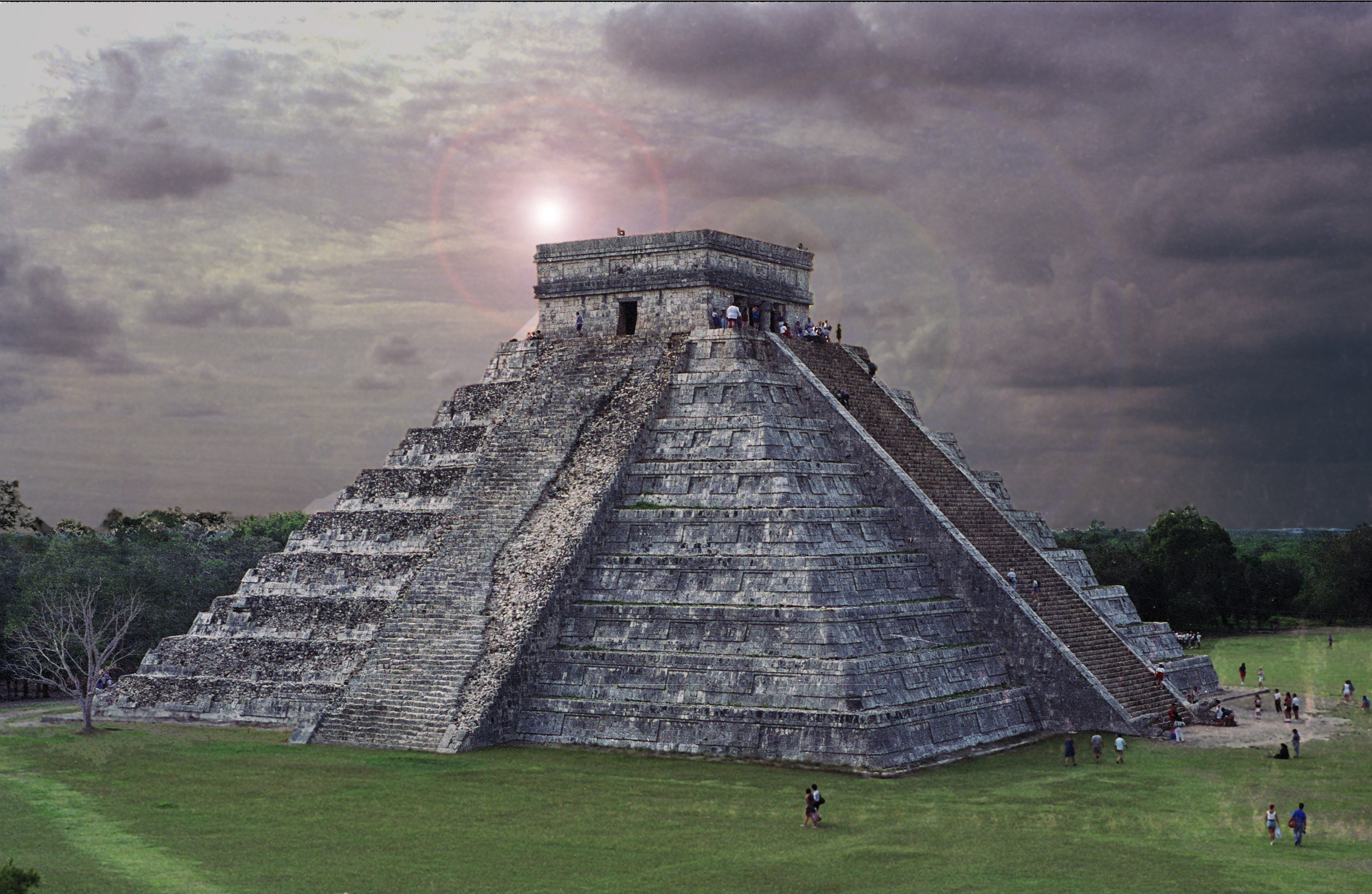 フリー画像 人工風景 建造物 建築物 ピラミッド チチェンイツァ メキシコ風景 世界遺産 ユネスコ フリー素材 画像素材なら 無料 フリー写真素材の フリーフォト