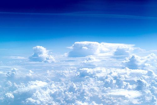 フリー画像|自然風景|空の風景|雲の風景|青色/ブルー|