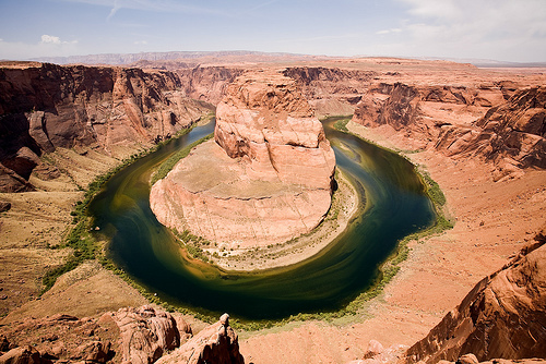 フリー画像|自然風景|峡谷の風景|河川の風景|岩山の風景|グレンキャニオン|アメリカ風景|アリゾナ州|コロラド川|