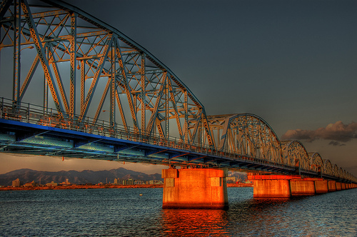 フリー画像|人工風景|建造物/建築物|橋の風景|夕日/夕焼け/夕暮れ|HDR画像|河川の風景|日本風景|