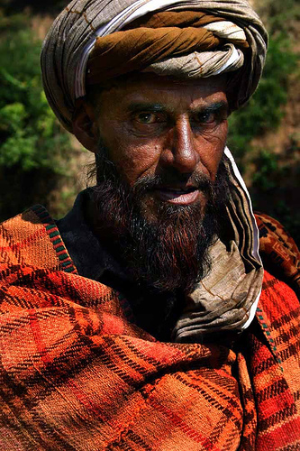 フリー画像|人物写真|男性ポートレイト|外国人男性|ターバン|インド人|カシミール|フリー素材|